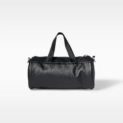 Nike Clash Mini Barrel Bag (3L) Black/Black/White [Black/Black/White, 8" L x 4" W x 4" H, Spot clean]