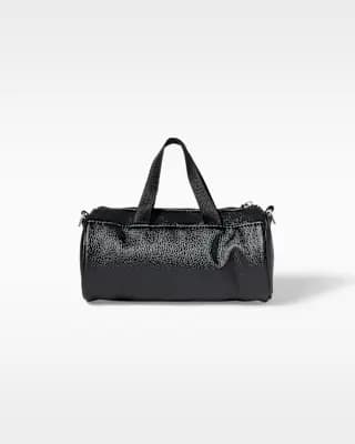 Nike Clash Mini Barrel Bag (3L) Black/Black/White [Black/Black/White, 8" L x 4" W x 4" H, Spot clean]