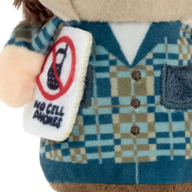 itty bittys Gilmore Girls Luke Plush [Gilmore Girls itty bittys Luke plush, Plush Luke makes a great gift for Gi, To clean, wipe with damp cloth., Remove all tags and fasteners bef