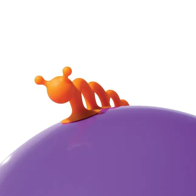 MOLUK Oogi Pilla by MOLUK [Ages 3 to 4, Unique caterpillar-shaped suction cup toy, Encourages creative thinking, imaginative play, exploration, experimentation]
