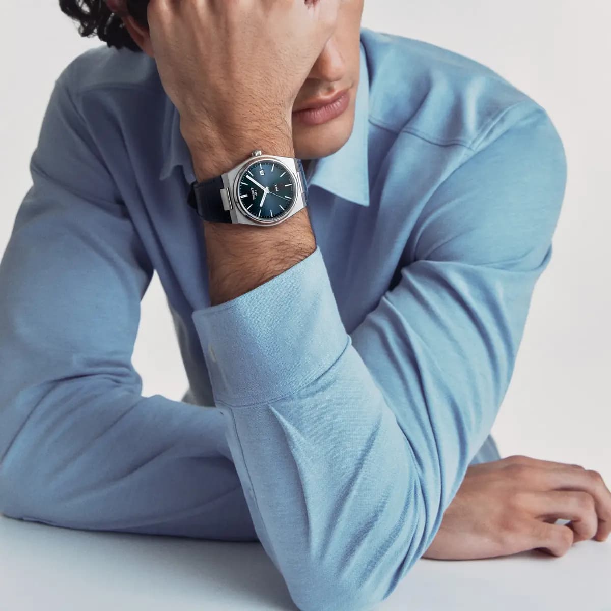 Tissot PRX 40mm Blue [40.00 mm, Quartz three hands, 100 m]