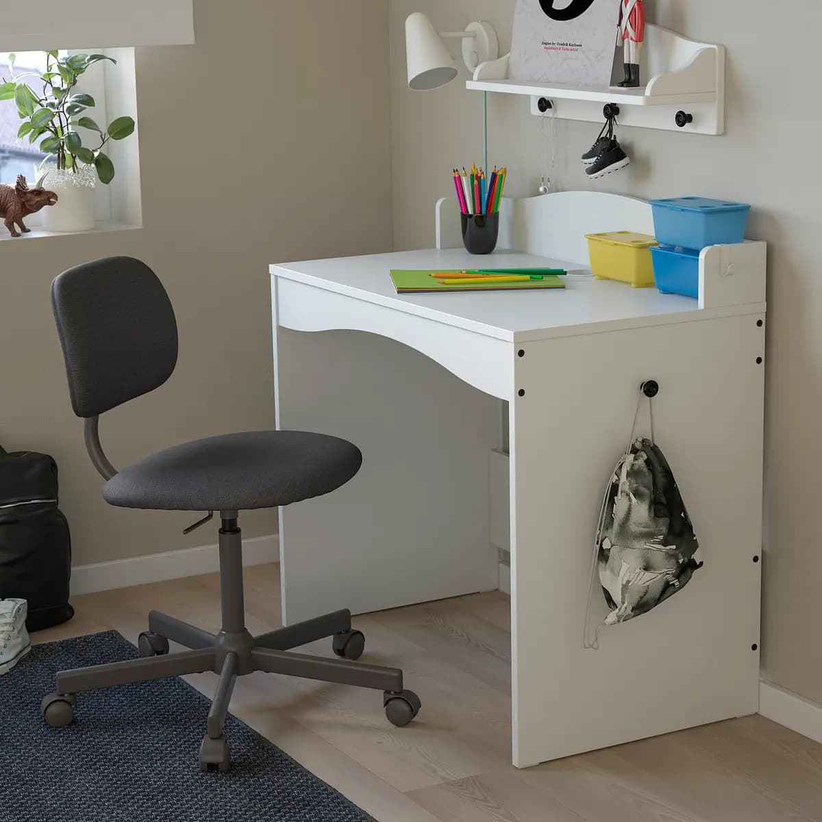 IKEA SMÅGÖRA Desk, white [Width 36 5/8 ", Depth 20 1/8 ", Height 34 5/8 "]