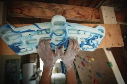 Metolius Simulator 3D Training Board [Climbing, Polyester resin, 28 x 8.75 inches]