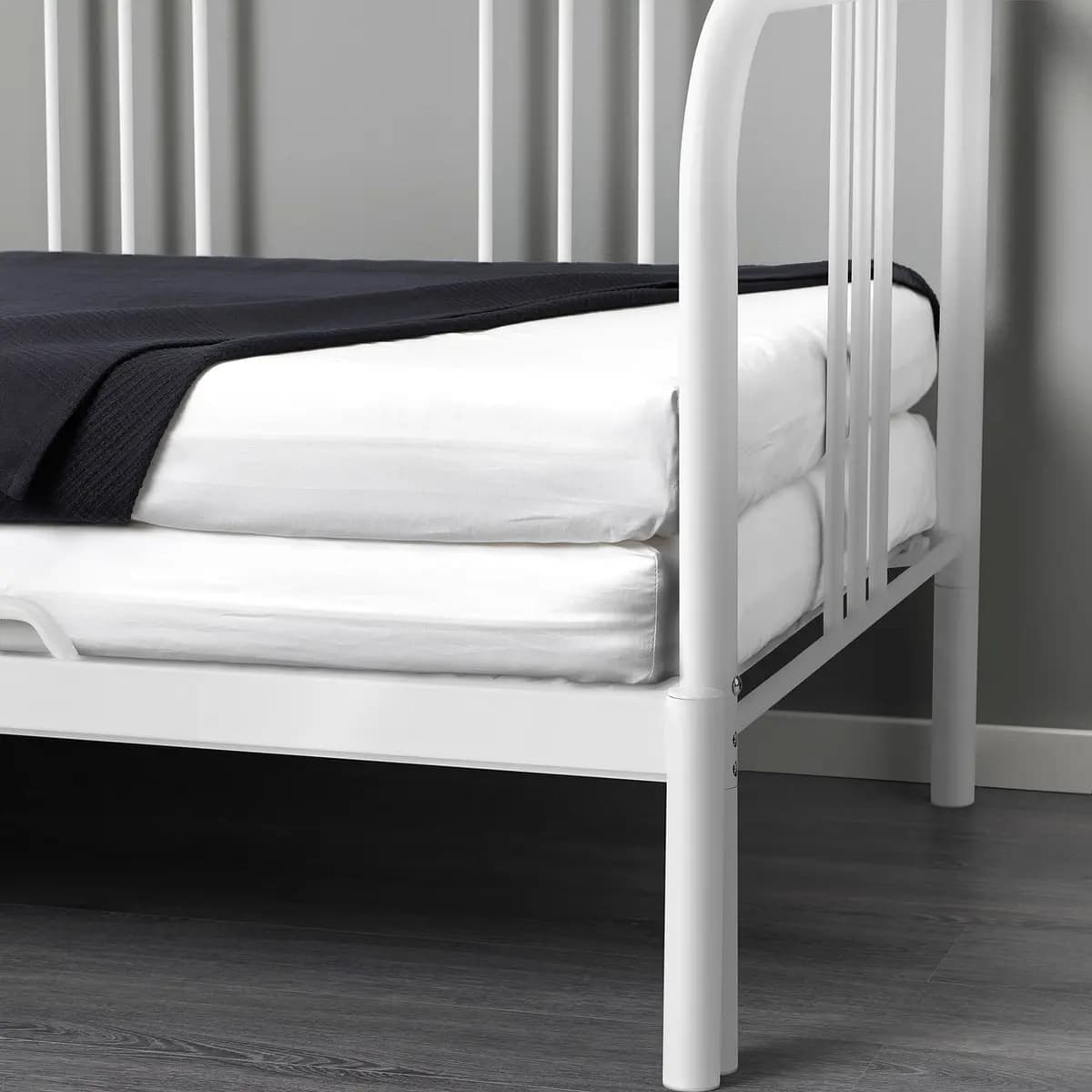IKEA FYRESDAL Daybed frame, white [Width 41 3/8 ", Height 37 ", Length 77 1/2 "]