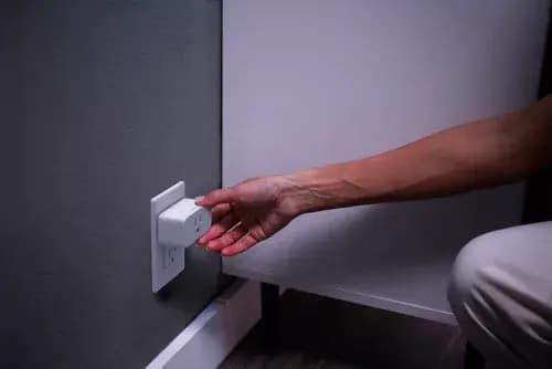 Philips Hue Smart plug [046677552343, White, Synthetic]