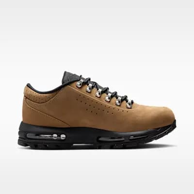 Nike Air Max Goadome Low SP Men's Boots Taupe/Black/University Red [Taupe/Black/University Red, Leather upper keeps it durable and breathable., IU5915-200]