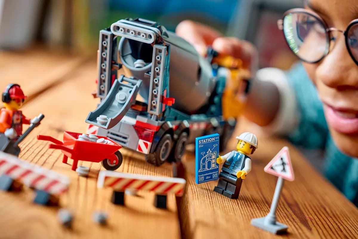 LEGO Cement Mixer 60478 [371 pieces, ages 7+, City]