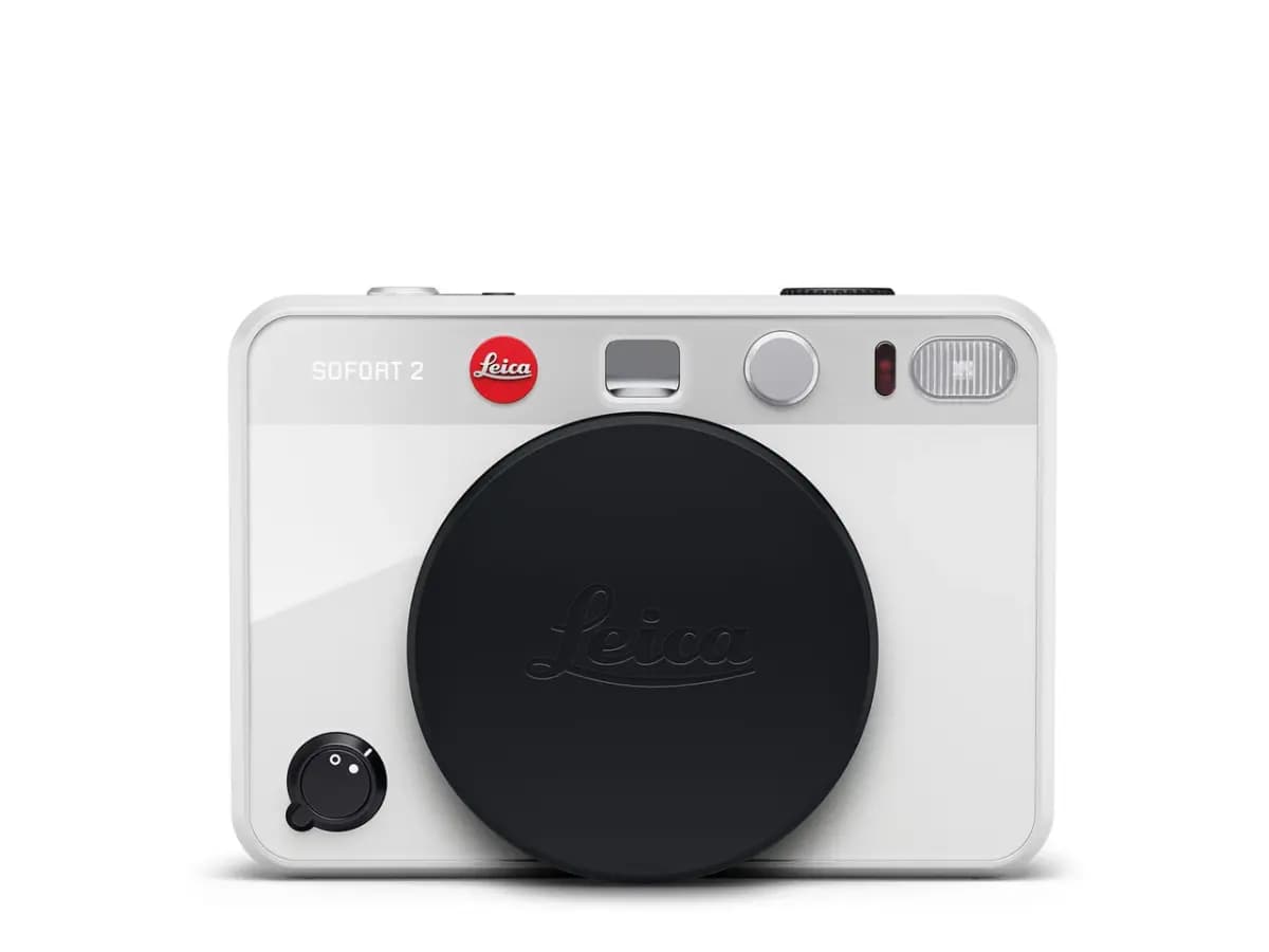 Leica SOFORT 2 White [Clean Leica Product Design, Seamlessly connected with the Leica FOTOS app, Transfer and print all images from the Leica FOTOS App Gallery even from other Leic