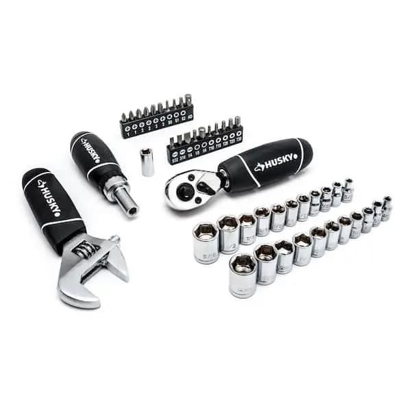 Husky 1/4 in. and 3/8 in. Drive Stubby Ratchet and Socket Set (46-Piece), H46PCSTS [Carrier Type: Hard Shell Carrier, Features: Reversible, Hand Tool Type: Ratchet & Socket Set]