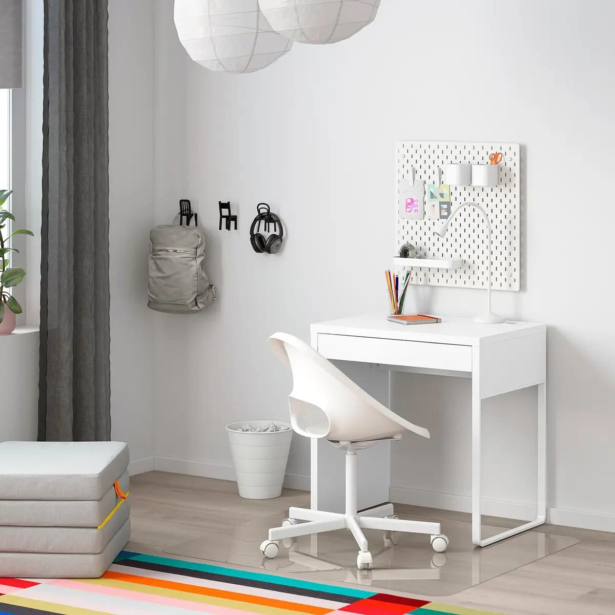 IKEA MICKE Desk, white 28 3/4x19 5/8 " [Max. load 110 lb, Maximum load/drawer 7 lb, Width 28 3/4 "]