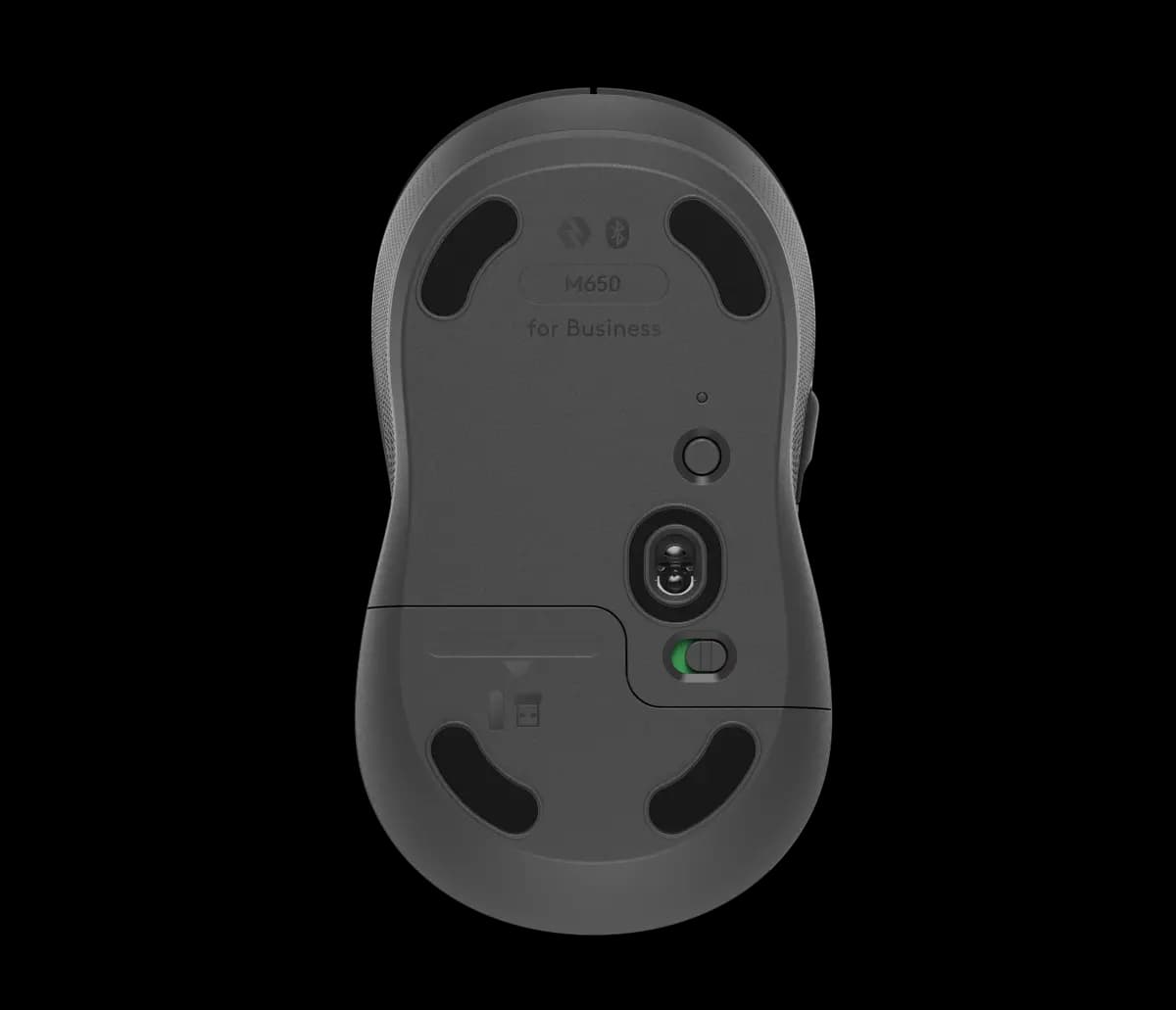 Logitech Signature M650 for Business - Graphite [Medium / Height: 4.26 in (108.2 mm), Medium / Width: 2.4 in (61 mm), Medium / Depth: 1.53 in (38.8 mm)]
