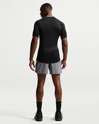 Nike Pro Men's Dri-FIT Tight Short-Sleeve Fitness Top Black/White [90% polyester/10% spandex, Machine wash, XS-4XL Tall]