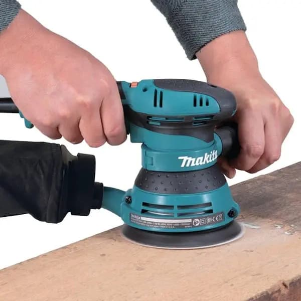Makita 3 Amp 5 in. Corded Variable Speed Random Orbital Sander with Dust Bag, BO5041 [Amperage (A): 3 A, Color Family: Teal, Cord Length (ft.): 8.2 ft]