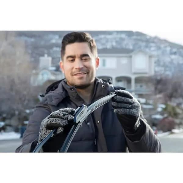 Rain-X 22 in. Latitude 2-in-1 Water Repellency Wiper Blade, 5079279-2 [Automotive Part Type: Windshield Wiper Blade, Returnable: 90-Day, Certifications]