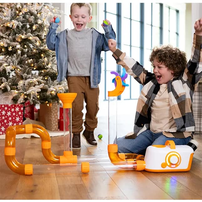 Fat Brain Toys Air Toobz Whirlwind Accessory Pack Windsock and Pinwheel Add-Ons for Air Toobz, Ages 3 and Up [Windsock and spinning wheel to add to your Air Toobz, Encourages cause