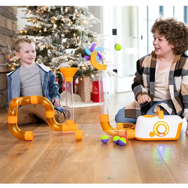 Fat Brain Toys Air Toobz Whirlwind Accessory Pack Windsock and Pinwheel Add-Ons for Air Toobz, Ages 3 and Up [Windsock and spinning wheel to add to your Air Toobz, Encourages cause