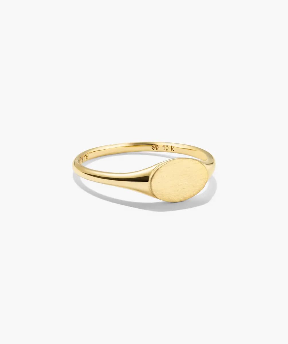 Mejuri Signet Ring 10k Yellow Gold [10k Yellow Gold, Top Width: 6 mm, Polish with a soft cloth]