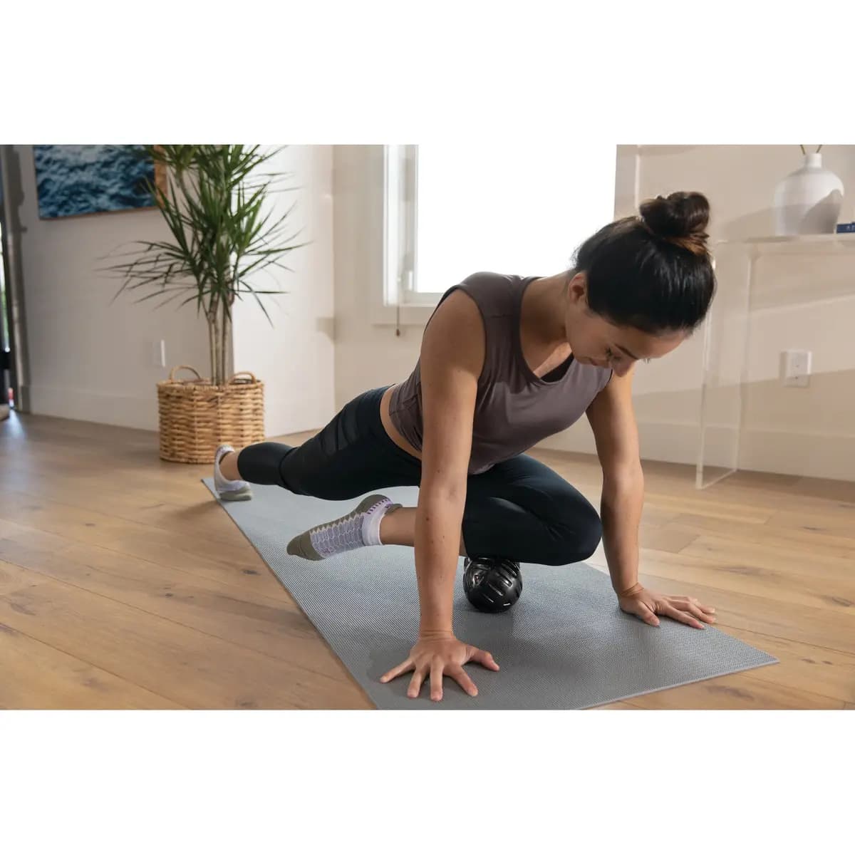 TriggerPoint Universal Massage Roller [8.7 x 4.9 x 8.3 in, 100% PU, 1 year warranty]