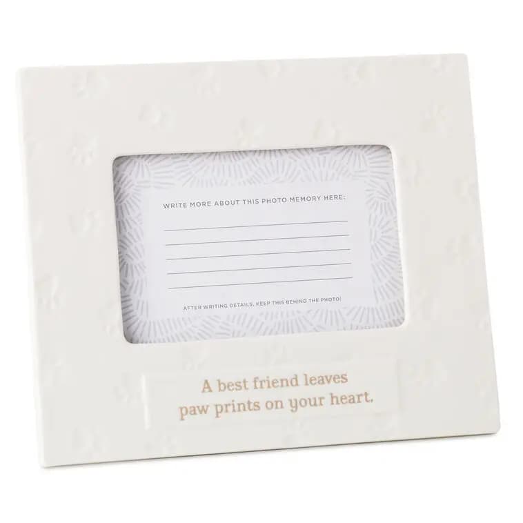 A Best Friend Leaves Paw Prints Picture Frame, 4x6 [Material Ceramic and glass., Count 1, Item number 1CAP1331]