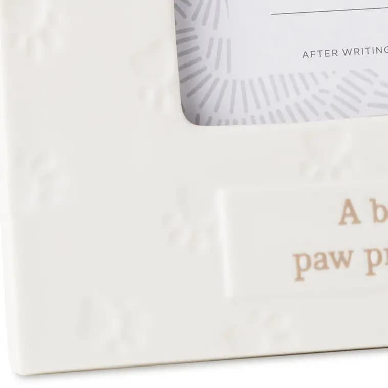 A Best Friend Leaves Paw Prints Picture Frame, 4x6 [Material Ceramic and glass., Count 1, Item number 1CAP1331]