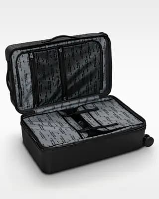 Nike Medium Checked Luggage 26" Hardshell (96L) Black/Black/Black [Body: 100% polycarbonate. Lining: 100% polyester., Spot clean, ONE SIZE]
