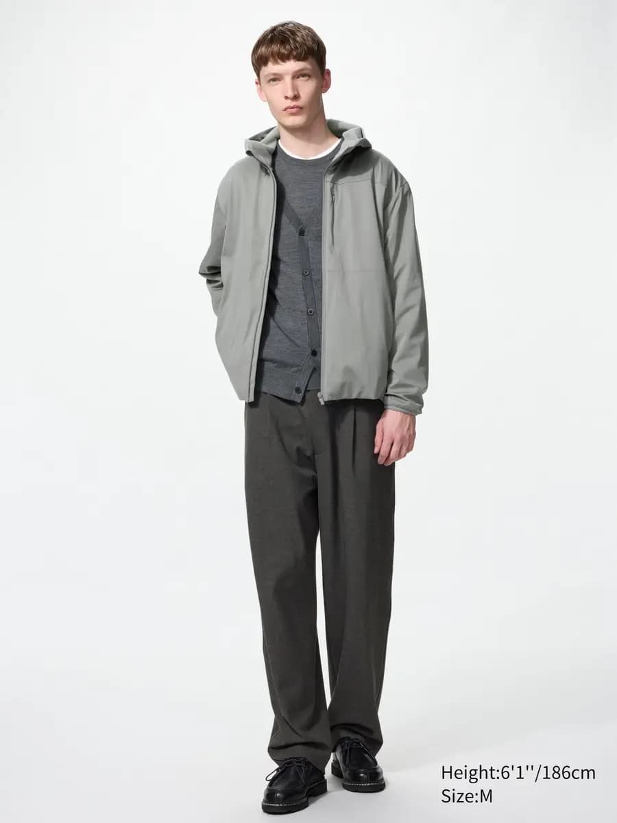 Uniqlo Windproof Fleece Full-Zip Hoodie Gray [Shell: 100% Polyester/ Lining: 100% Polyester, Imported, Windproof film helps keep cold air out.]