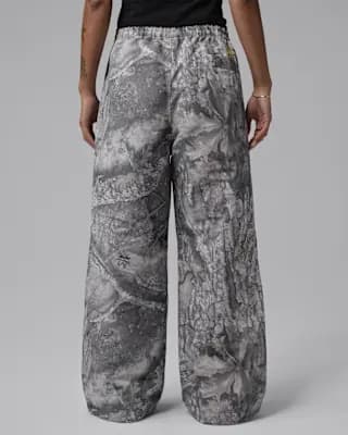 Jordan Brooklyn Women's Realtree Pants White/Bright Citron [Body: 100% polyester. Pockets: 100% polyester., Machine wash, XS (0–2)-XXL (20–22)]