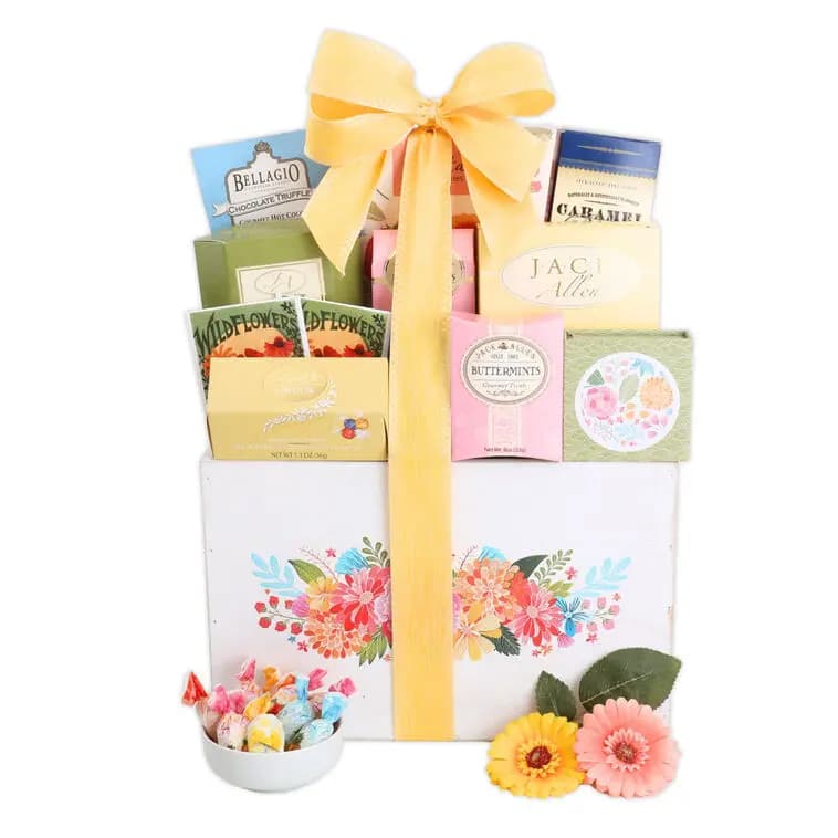 Full Bloom Sweet Treats Basket [14x12x10, Wood, Manufactured in a facility that also, 734038079516]