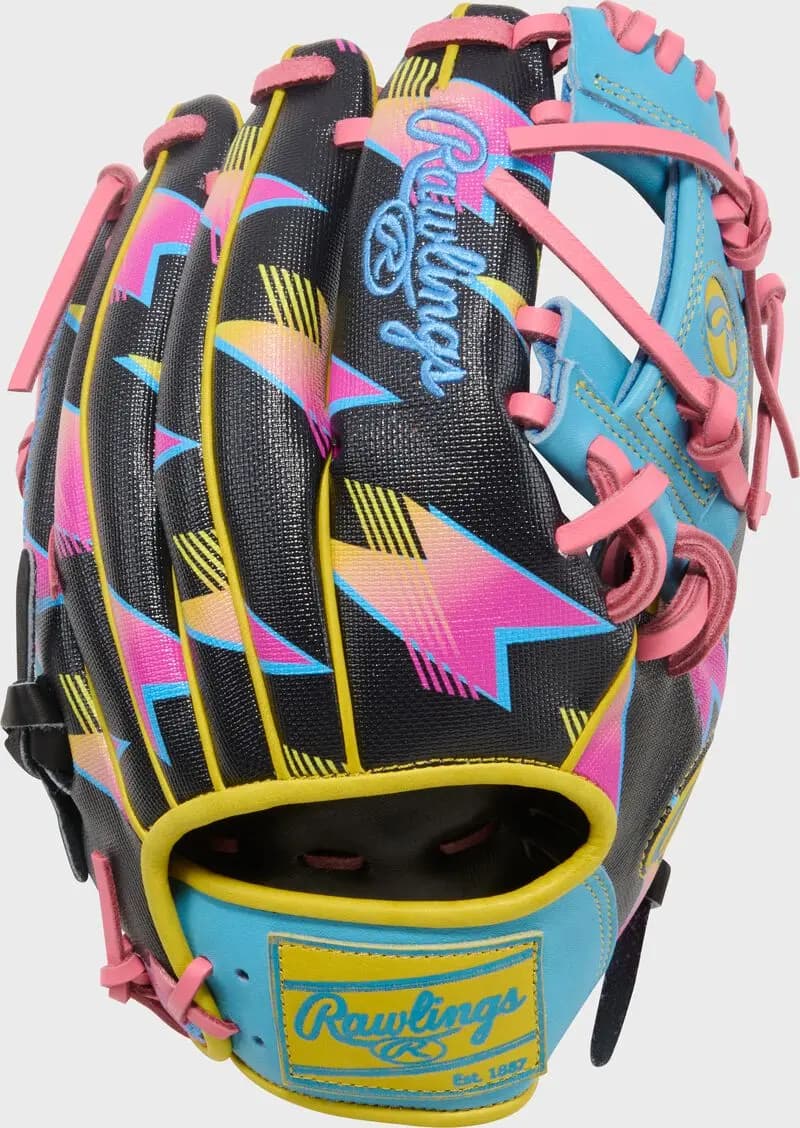 Rawlings Rawlings Heart of the Hide Spring Break 11.5 Inch Infield Glove, Right Hand Throw [R00719679, Conventional, Spring Break]
