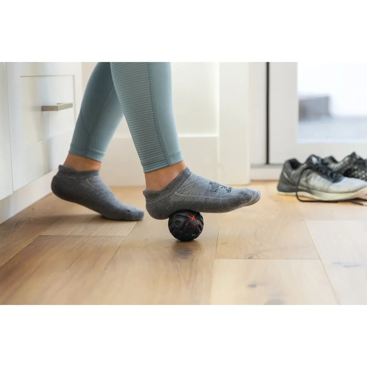TriggerPoint MB Deep Tissue [2.5 in diameter, 100% PU, 1 year warranty]