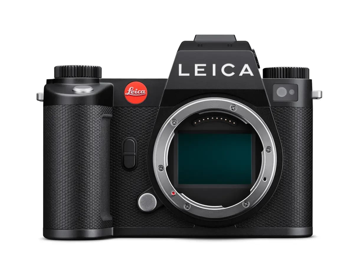 Leica SL3 [Full-frame BSI CMOS Sensor with Triple Resolution Technology (60MP / 36MP / 18MP), Unique Leica user experience thanks to intuitive operation and customisable functions,