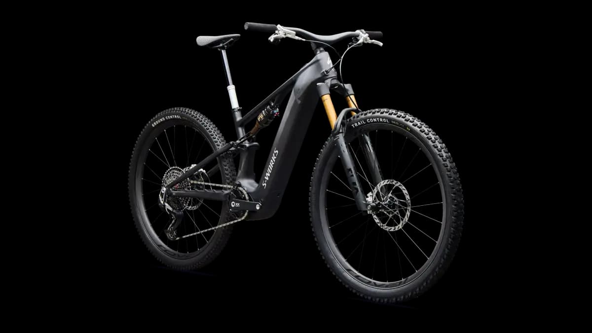 Specialized S-Works Turbo Levo R Ultralight [Specialized 3.1 S-Works motor, 111Nm power, 850W power, 600Wh Battery, Mastermind TCU, 2.2" high resolution screen, fully customizeable