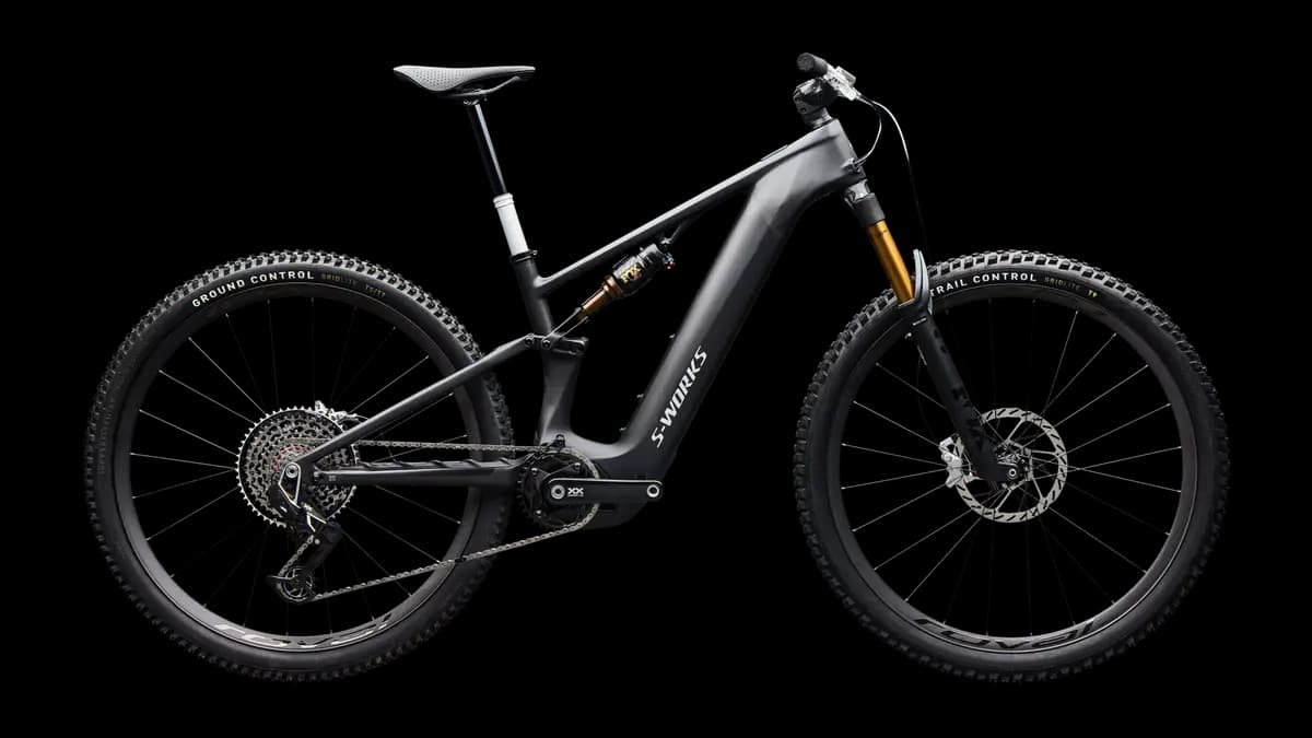 Specialized S-Works Turbo Levo R Ultralight [Specialized 3.1 S-Works motor, 111Nm power, 850W power, 600Wh Battery, Mastermind TCU, 2.2" high resolution screen, fully customizeable
