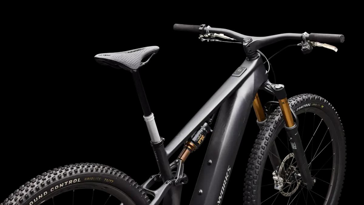 Specialized S-Works Turbo Levo R Ultralight [Specialized 3.1 S-Works motor, 111Nm power, 850W power, 600Wh Battery, Mastermind TCU, 2.2" high resolution screen, fully customizeable
