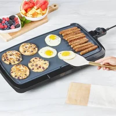 BLACK+DECKER 20" Family-Sized Electric Griddle Black: Nonstick, Tabletop, Temperature Control, 1500W [1500 Watts, Ceramic, Painted]