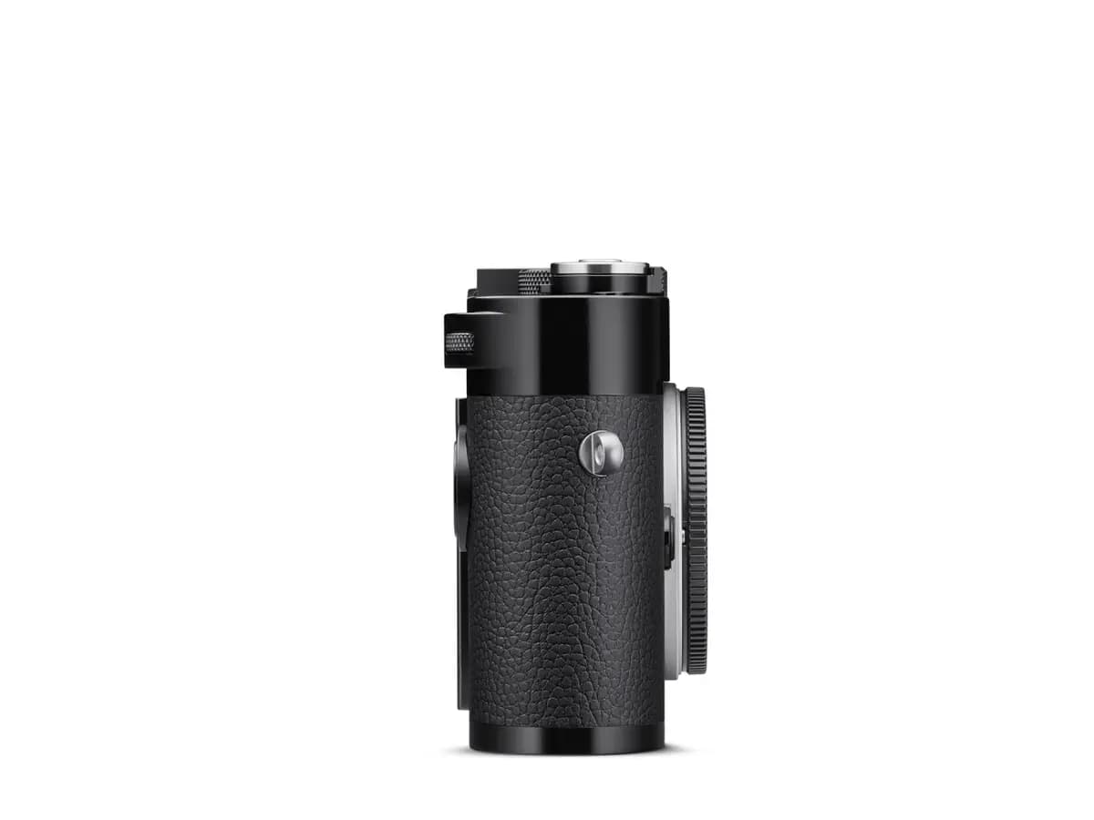 Leica M11 in Glossy Black Finish [Compact, digital rangefinder system camera, BSI CMOS full-frame sensor with Triple Resolution Technology, Top and base plates made of brass with g
