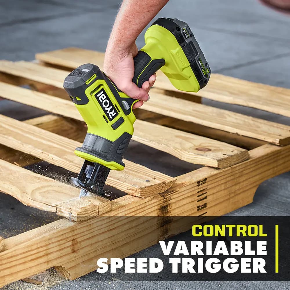 RYOBI 18V ONE+ One-Handed Reciprocating Saw Kit [Fuel Gauge Integrated LEDs, Capacity 2Ah, Voltage 18V]