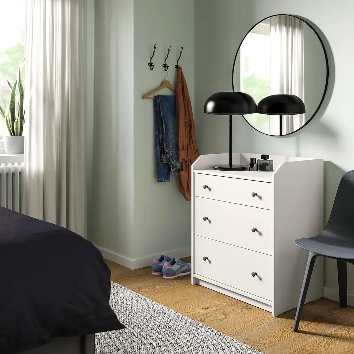 IKEA HAUGA 3-drawer dresser, white [Width 27 1/2 ", Depth 18 1/8 ", Height 33 1/8 "]
