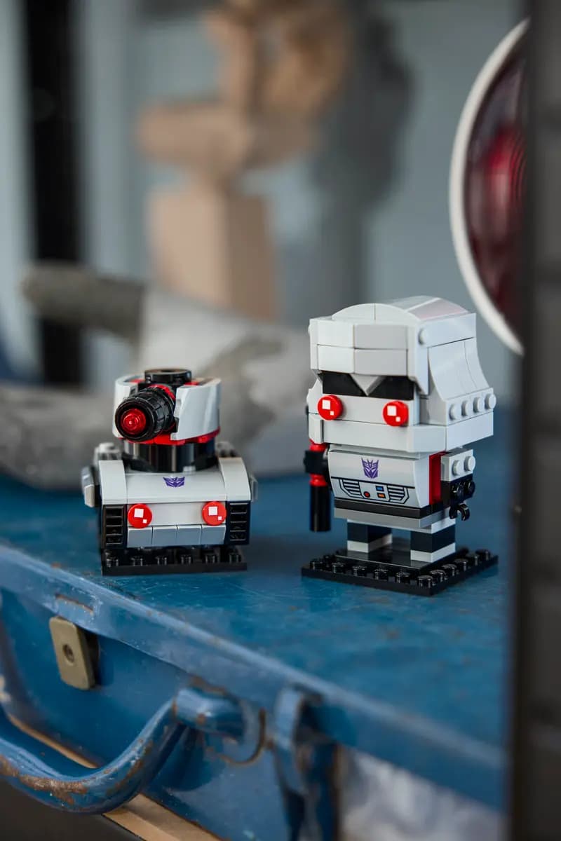 LEGO Megatron Robot & Vehicle 40924 [224 pieces, ages 10+, BrickHeadz]