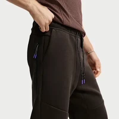 Nike Tech Men's Open-Hem Fleece Pants Shadow Brown [Shadow Brown, Pockets, Reflective details]