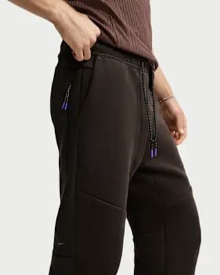 Nike Tech Men's Open-Hem Fleece Pants Shadow Brown [Shadow Brown, Pockets, Reflective details]