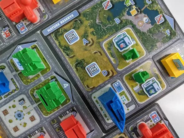 Naylor Games Magnate: The First City [Naylor Games, Action Points Auction / Bidding Dice Rolling Modular Board Push Your Luck Simulation Stock Holding Tile Placement, 10+]