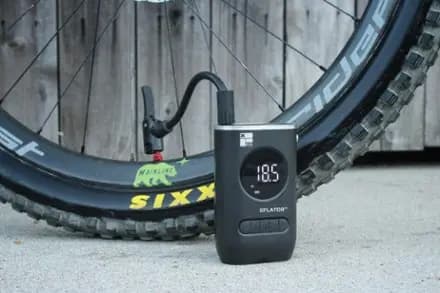 Fix Manufacturing Eflator Digital Tire Pump Black [Cycling, Floor Pump, Presta Schrader]