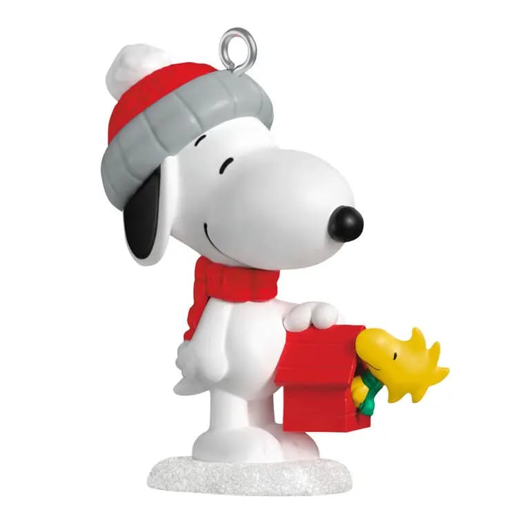 Mini Peanuts Winter Fun With Snoopy Ornament, 1.25" [MINIATURE 0.75 x 1.25 x 0.75, Plastic ornament with hanger attachm, One 2026 miniature Hallmark Keepsake, 29th in the Winter Fu