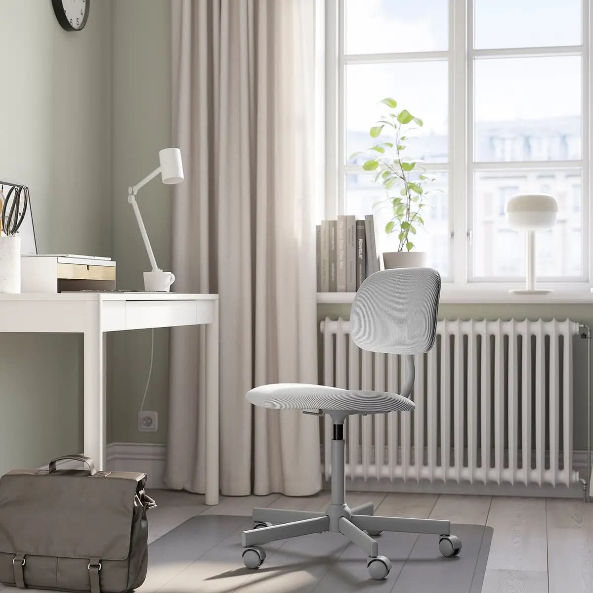IKEA BLECKBERGET Swivel chair, Klovsta white/gray [Width 26 3/4 ", Depth 26 3/4 ", Tested for 276 lb]