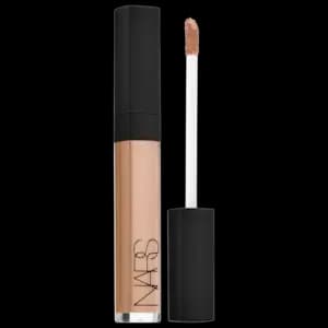 NARS Radiant Creamy Concealer with Hydrating Medium Coverage Madeleine [Medium, Radiant, Liquid]