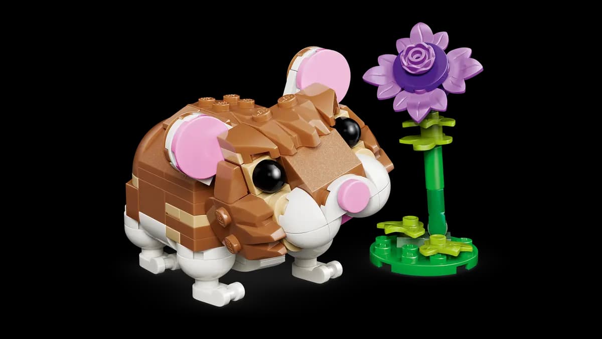 LEGO Cute Hamster with a Flower 31376 [166 pieces, ages 7+, Creator 3-in-1]