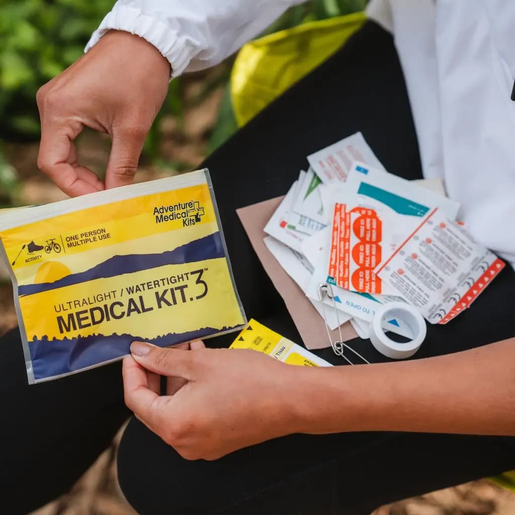 Adventure Medical Kits Ultralight/Watertight Medical Kit - .3 [1 Person, 1 Day, 2.6 oz]