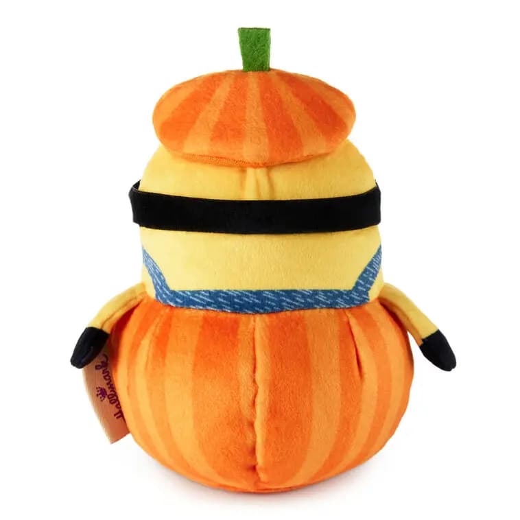 itty bittys Minions Bob in Jack-o'-Lantern Plush With Sound [3'' W x 4'' H x 3'' D, Plush fabric and plastic., Bob the Minion says 1 of 5 Halloween, Nonreplaceable batteries includ