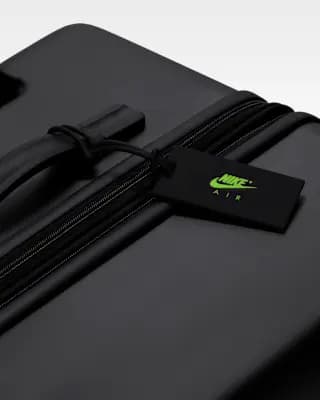 Nike Large Checked Luggage 29" Hardshell (143L) Black/Black/Black [Body: 100% polycarbonate. Lining: 100% polyester., Spot clean, ONE SIZE]